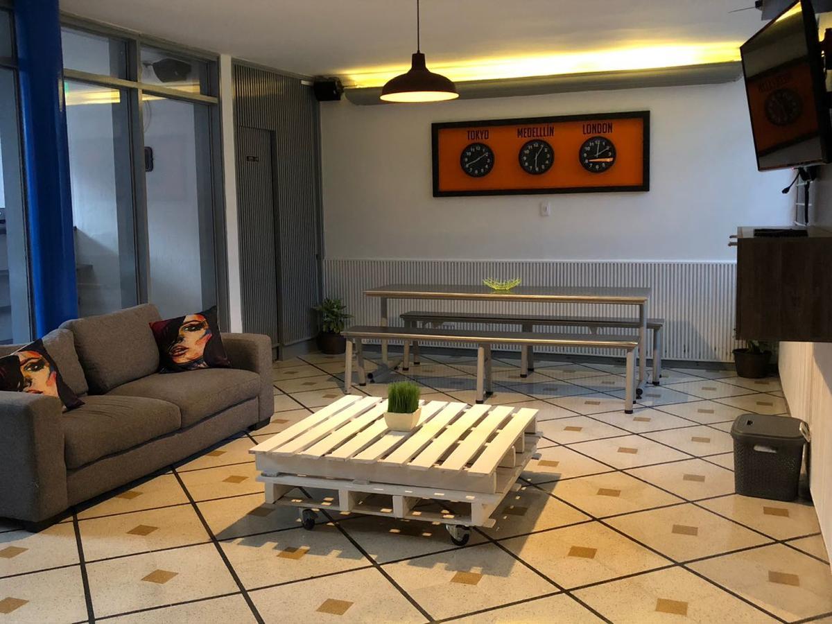 Backpackers Inn Medellín Zewnętrze zdjęcie