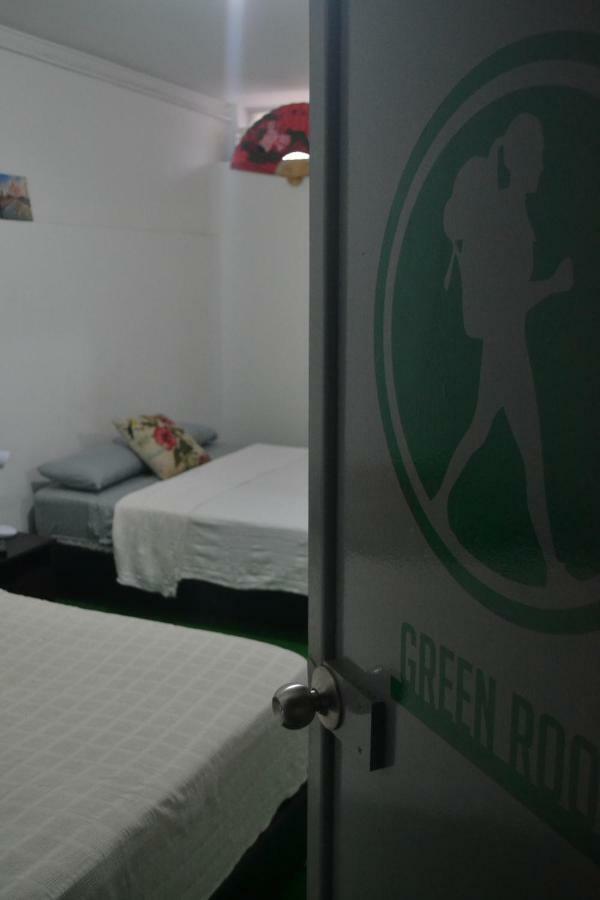 Backpackers Inn Medellín Zewnętrze zdjęcie